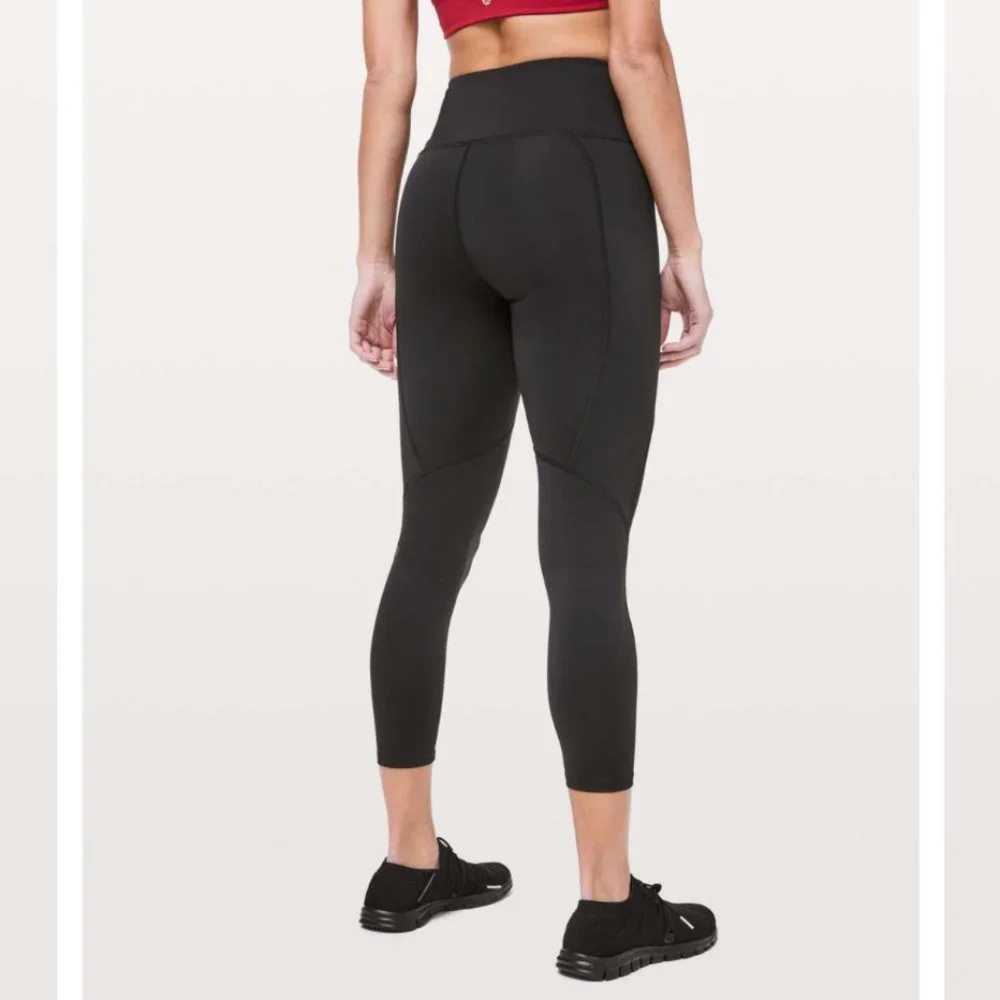 NWOT Lululemon To The Beat Tight (Everlux) 24" Black, size 4 - Picture 2 of 9